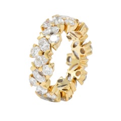 Contemporary 3.65 Carat Diamond 14 Karat Gold Eternity Foliate Band Ring