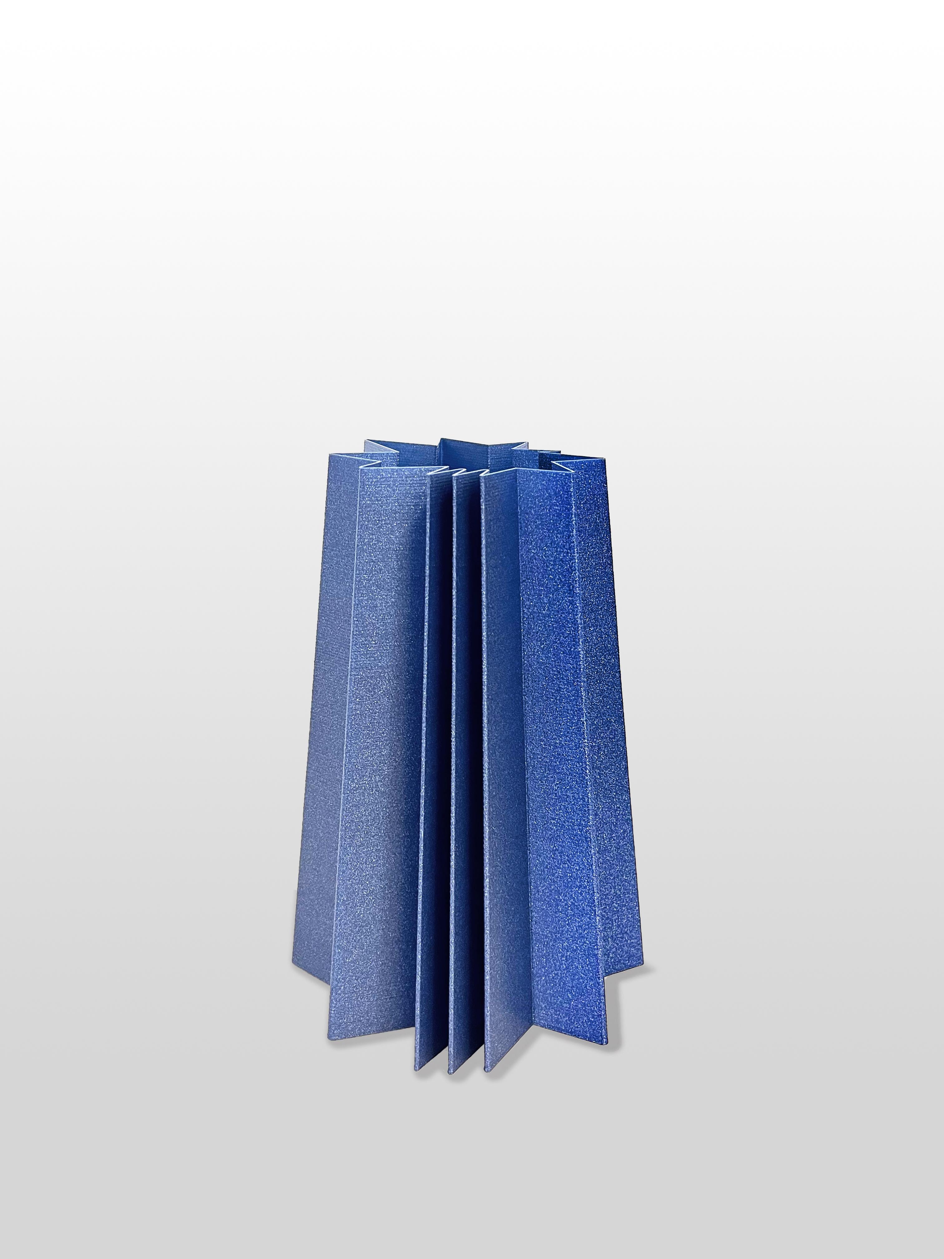 Italian Contemporary 3D Printed Stella Vase Medium For Sale