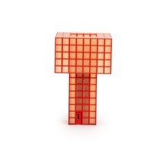 Lampada da tavolo portatile Tesser 5:8 in stile contemporaneo, stampata in 3D da Ridezign, color ambra