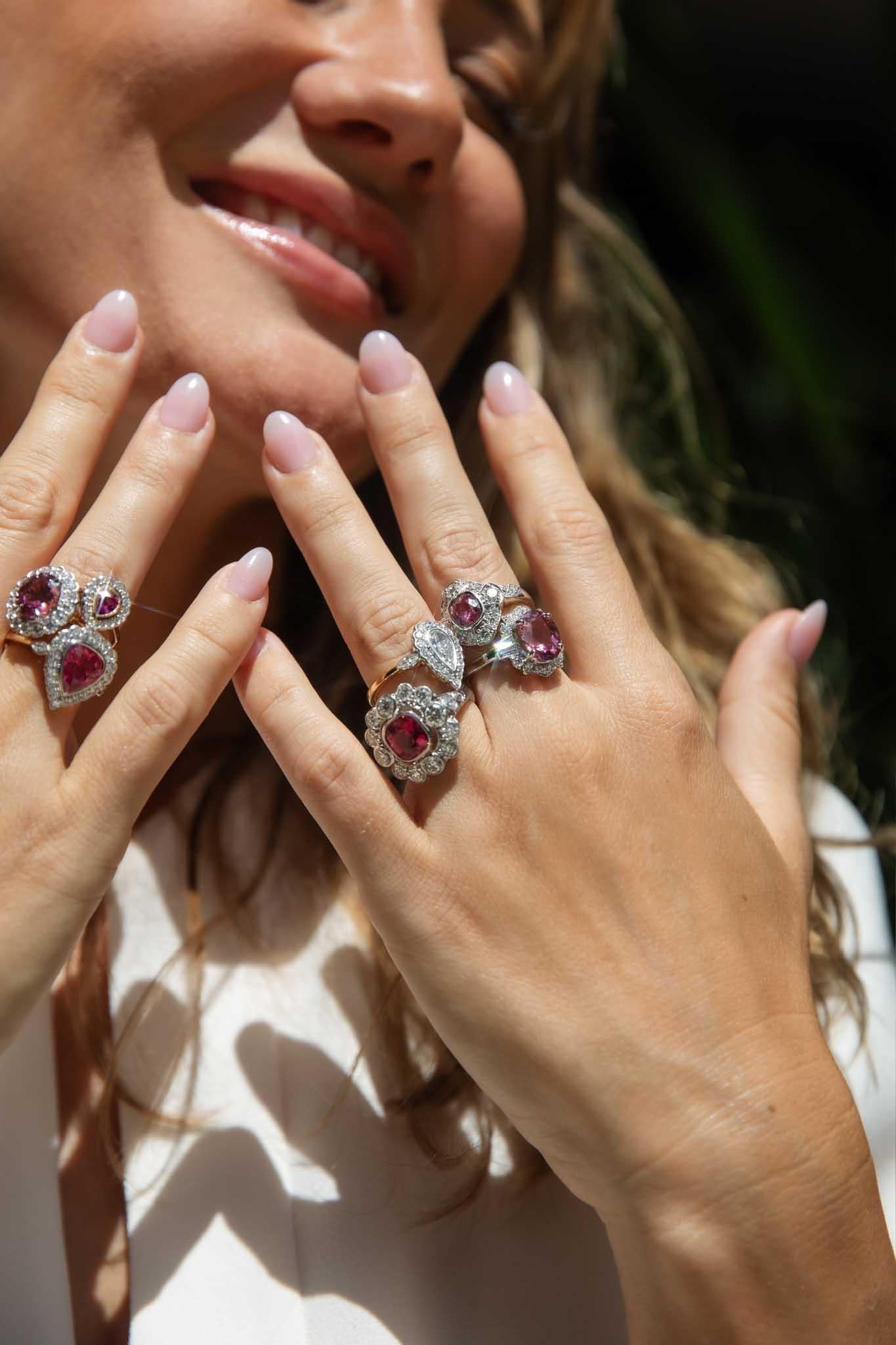 Contemporary 4,00 Karat Pink Turmalin & Diamant Ring 18 Karat Weißgold im Angebot 6