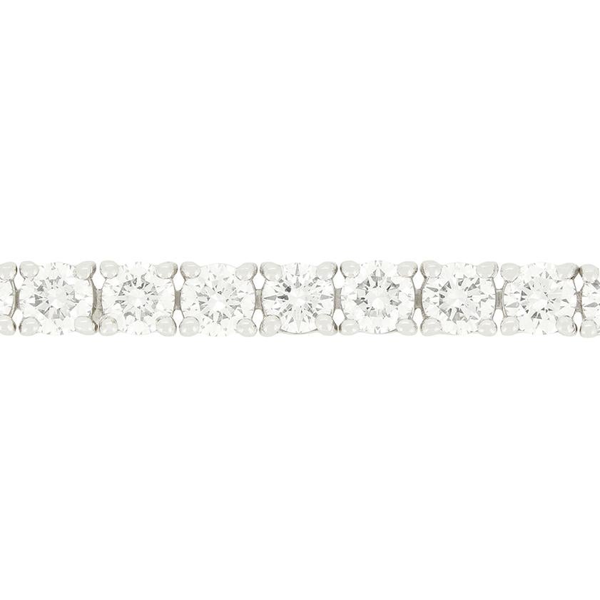 Pulsera de tenis contemporánea con diamantes de 4.00 ct Corte brillante en venta