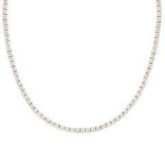 Contemporary 4.04ct Diamond Line Necklace