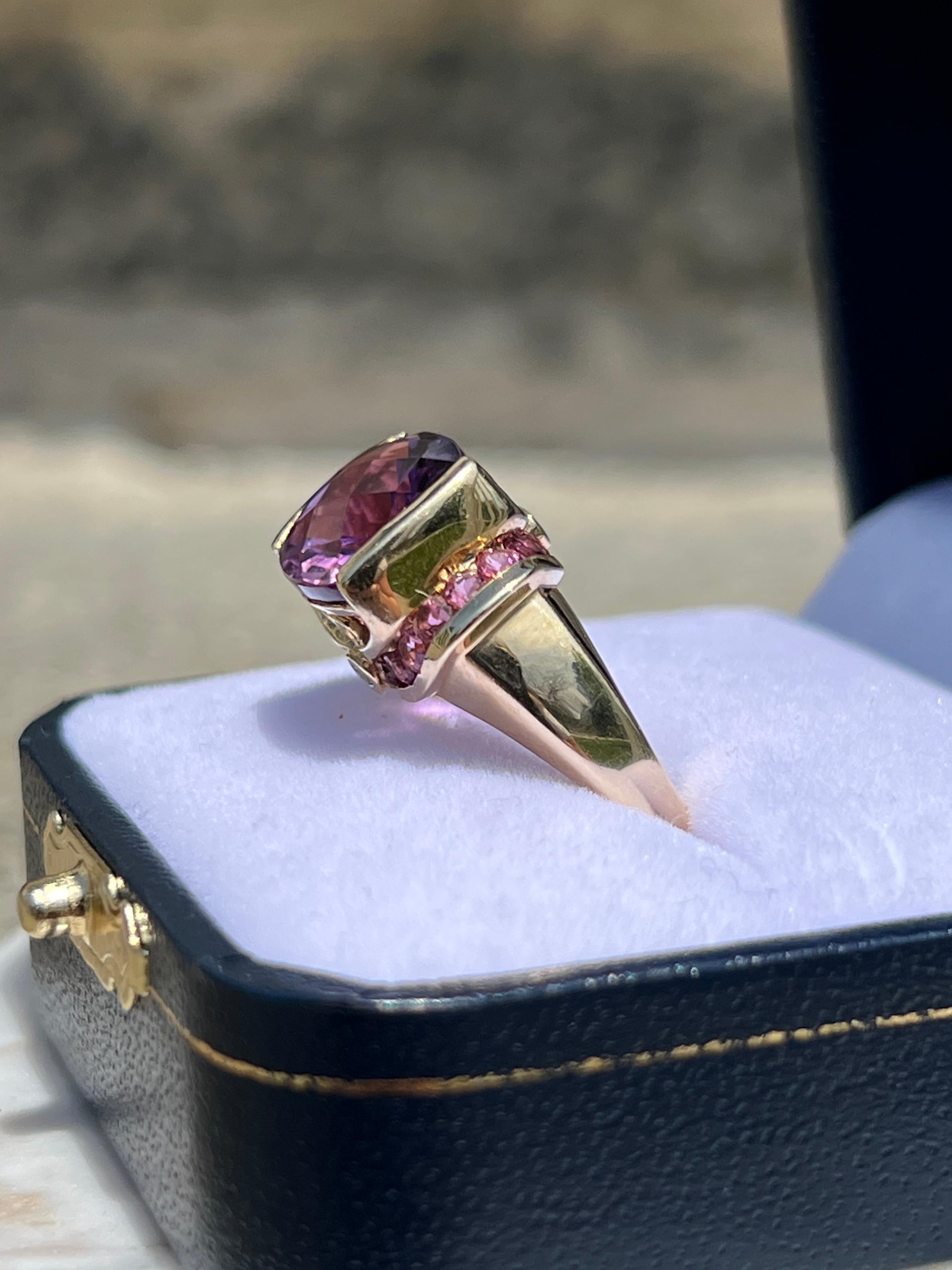 Contemporary 5 Carat Amethyst Tourmaline Diamond & 10K Yellow Gold Cocktail Ring Bon état - En vente à Towson, MD