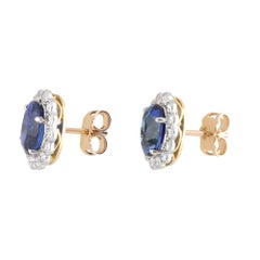 Boucles d'oreilles contemporaines en saphir ovale de 5,10 carats et diamants, avec bord festonné