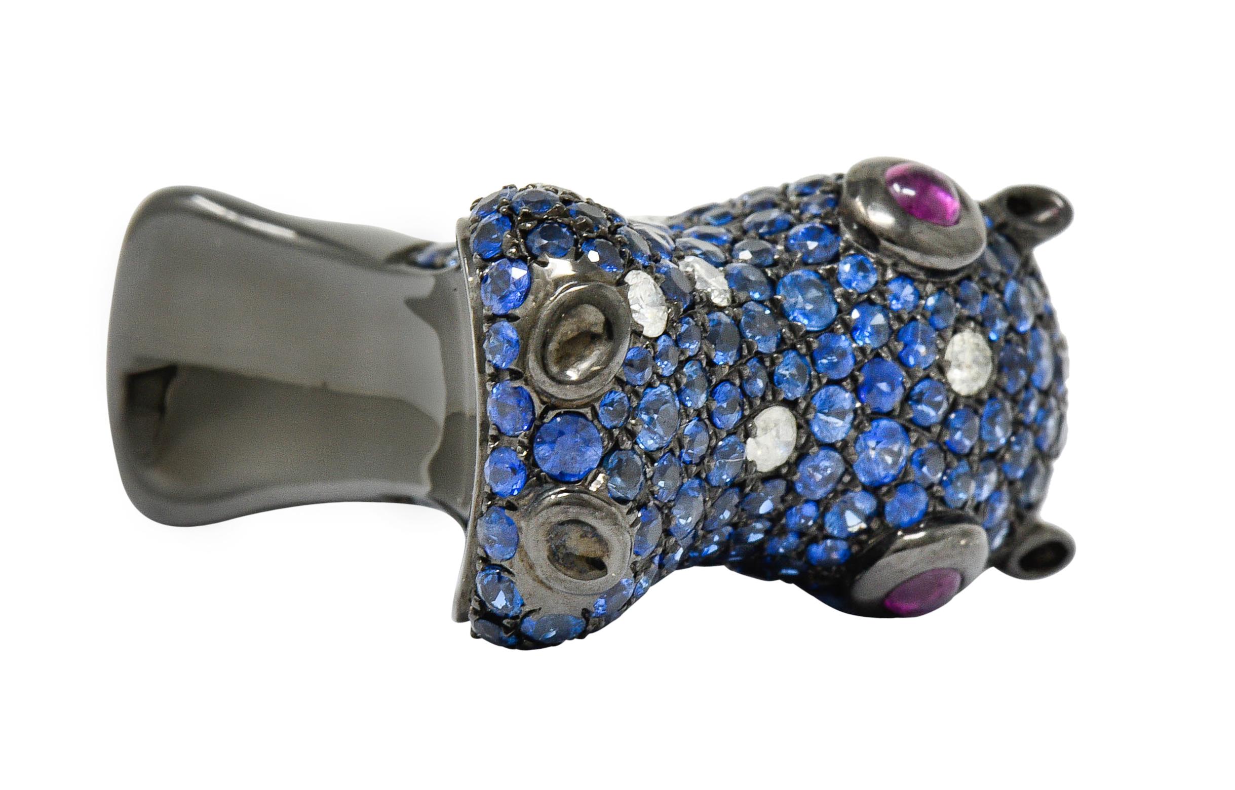 Round Cut Contemporary 5.28 Carat Sapphire Diamond Ruby 18 Karat Gold Hippo Ring