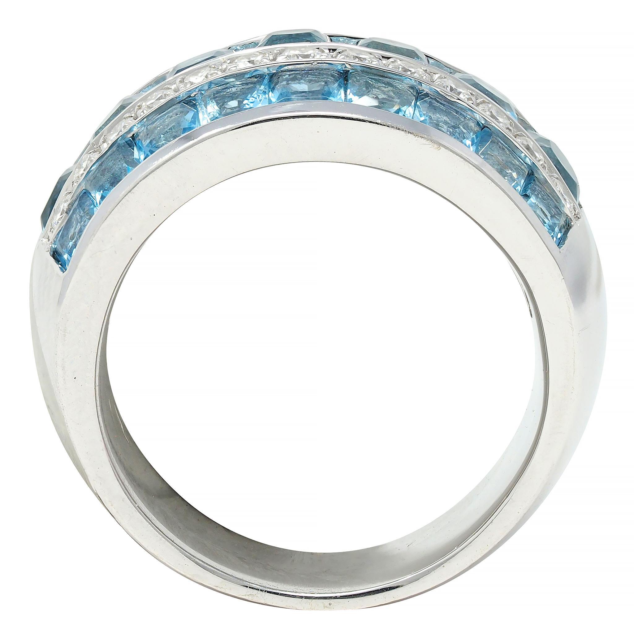 Contemporary 5.40 CTW Aquamarine Diamond 18 Karat White Gold Band Ring en vente 5