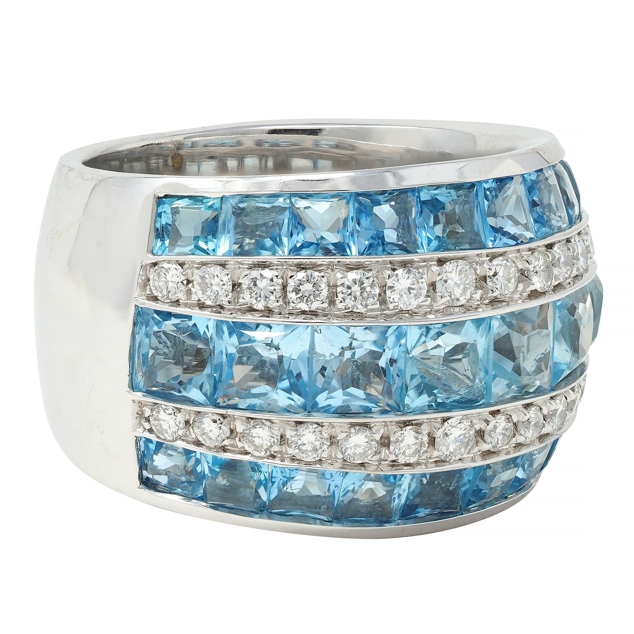 Taille carrée Contemporary 5.40 CTW Aquamarine Diamond 18 Karat White Gold Band Ring en vente