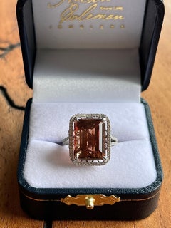 Contemporary 5.5 Carat Sunstone and Diamond 14k White Gold Cocktail Ring