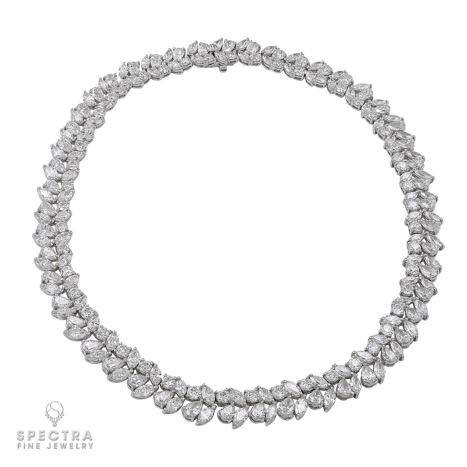 Taille mixte Collier contemporain à grappes de diamants de 57 carats en vente