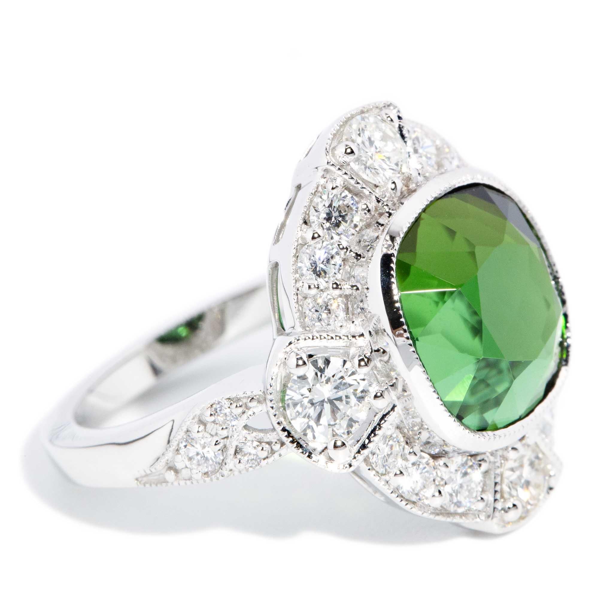 Contemporary 6.07ct Green Tourmaline & Diamond Ring 18 Carat White Gold For Sale 3