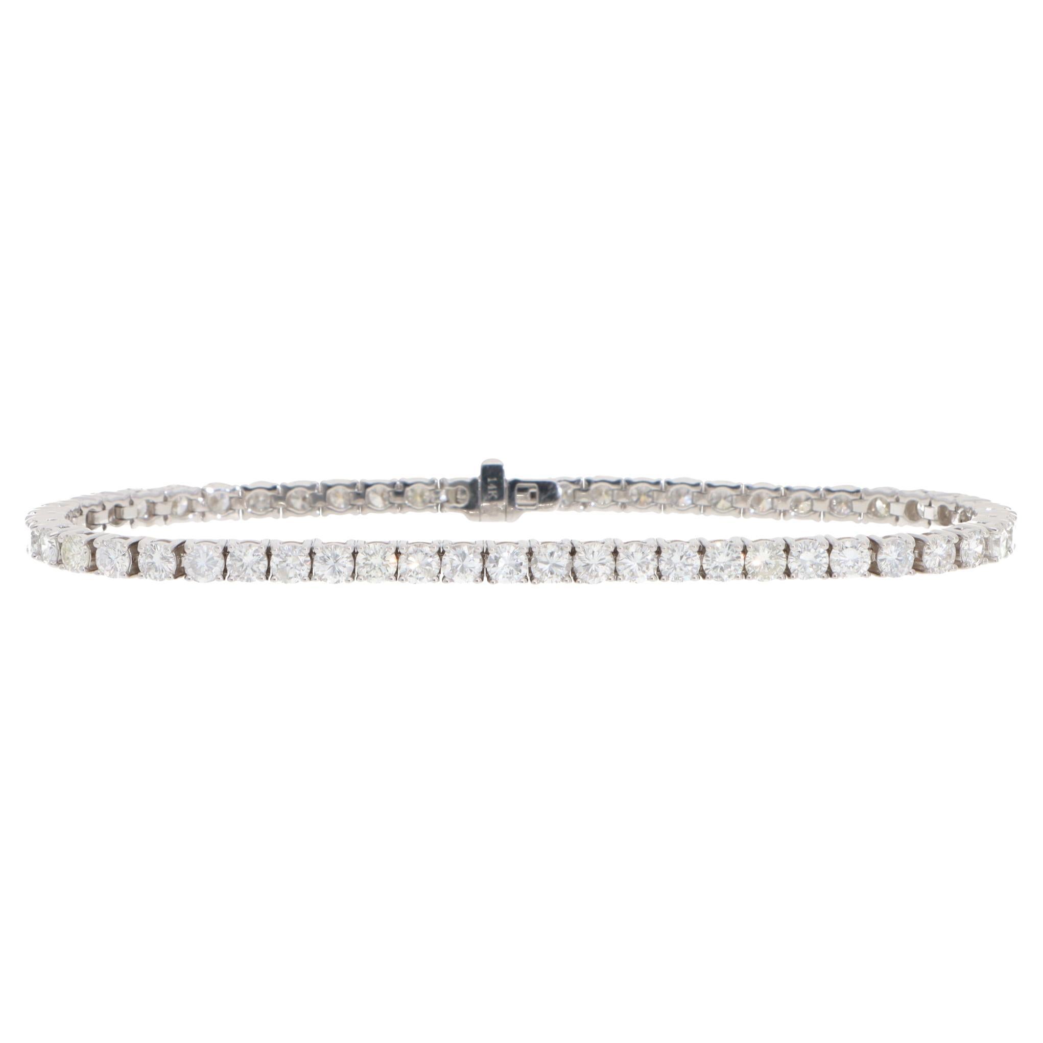 Contemporary 6.82ct Diamond Line Tennis Bracelet in White Gold