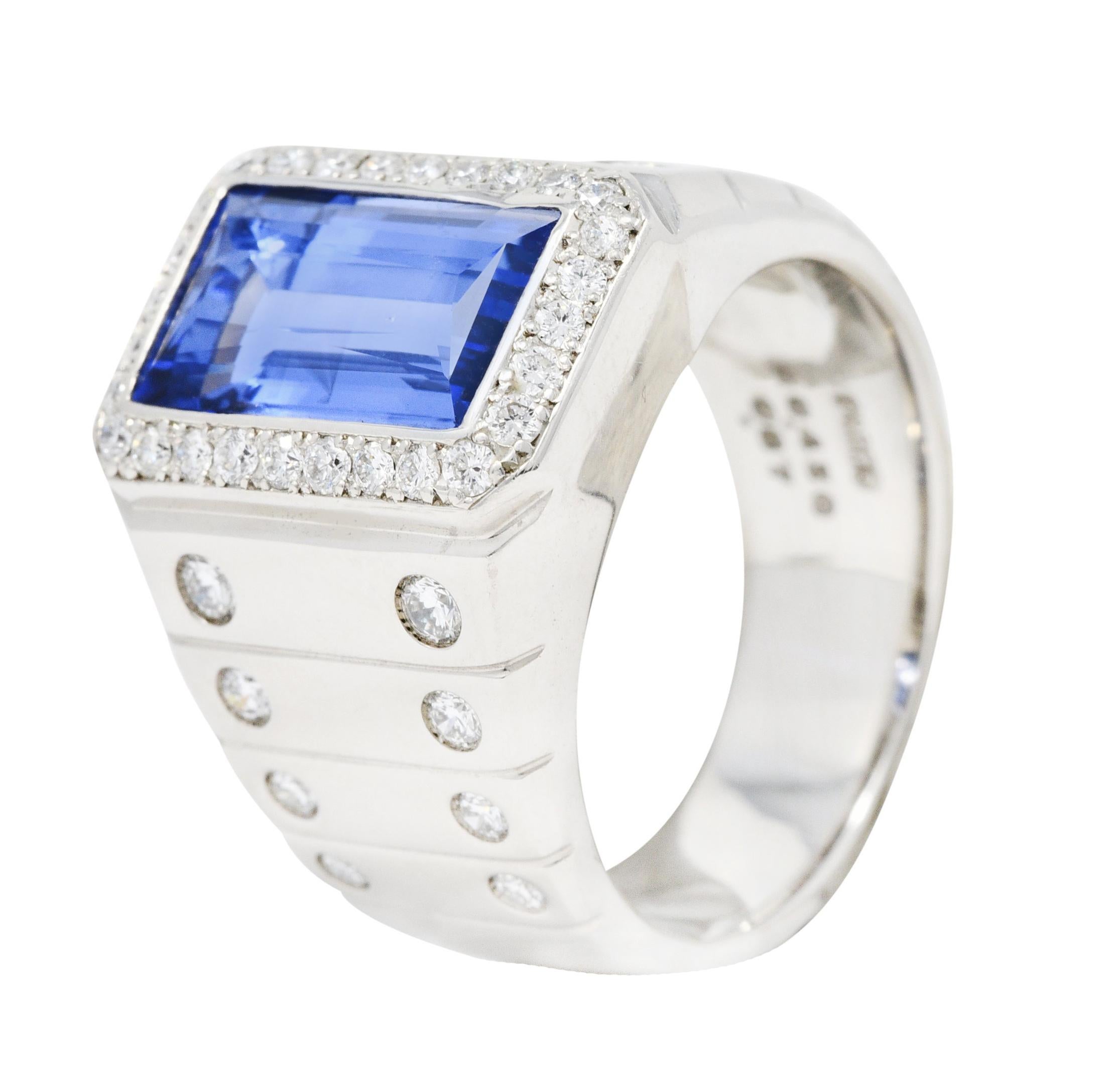Contemporary 7.32 Carats Sapphire Diamond Platinum Unisex Men's Ring 5