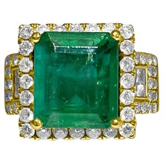 Bague contemporaine en diamant émeraude de 7,50 carats