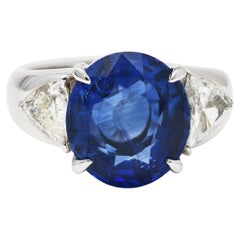 Contemporary 7.55 Carats Ceylon Sapphire Diamond Platinum Unisex Ring GIA