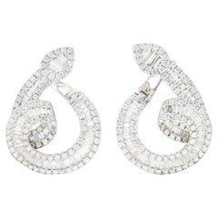 Zeitgenössische Schlangenohrringe, 8,00 Karat Diamant 18 Karat Weißgold, Spiral
