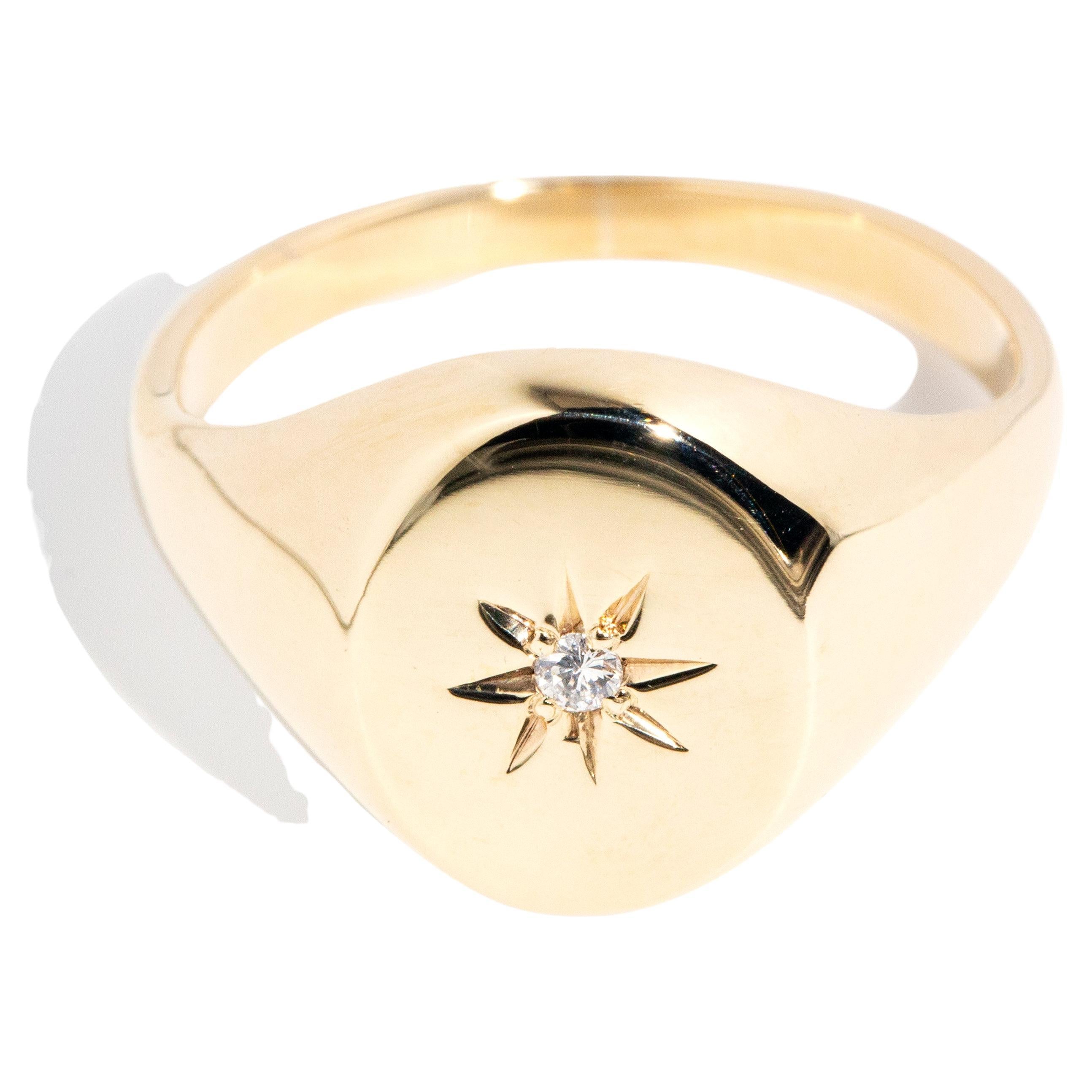 Contemporary 9 Carat Yellow Gold Star Set Brilliant Diamond Oval Signet Ring For Sale