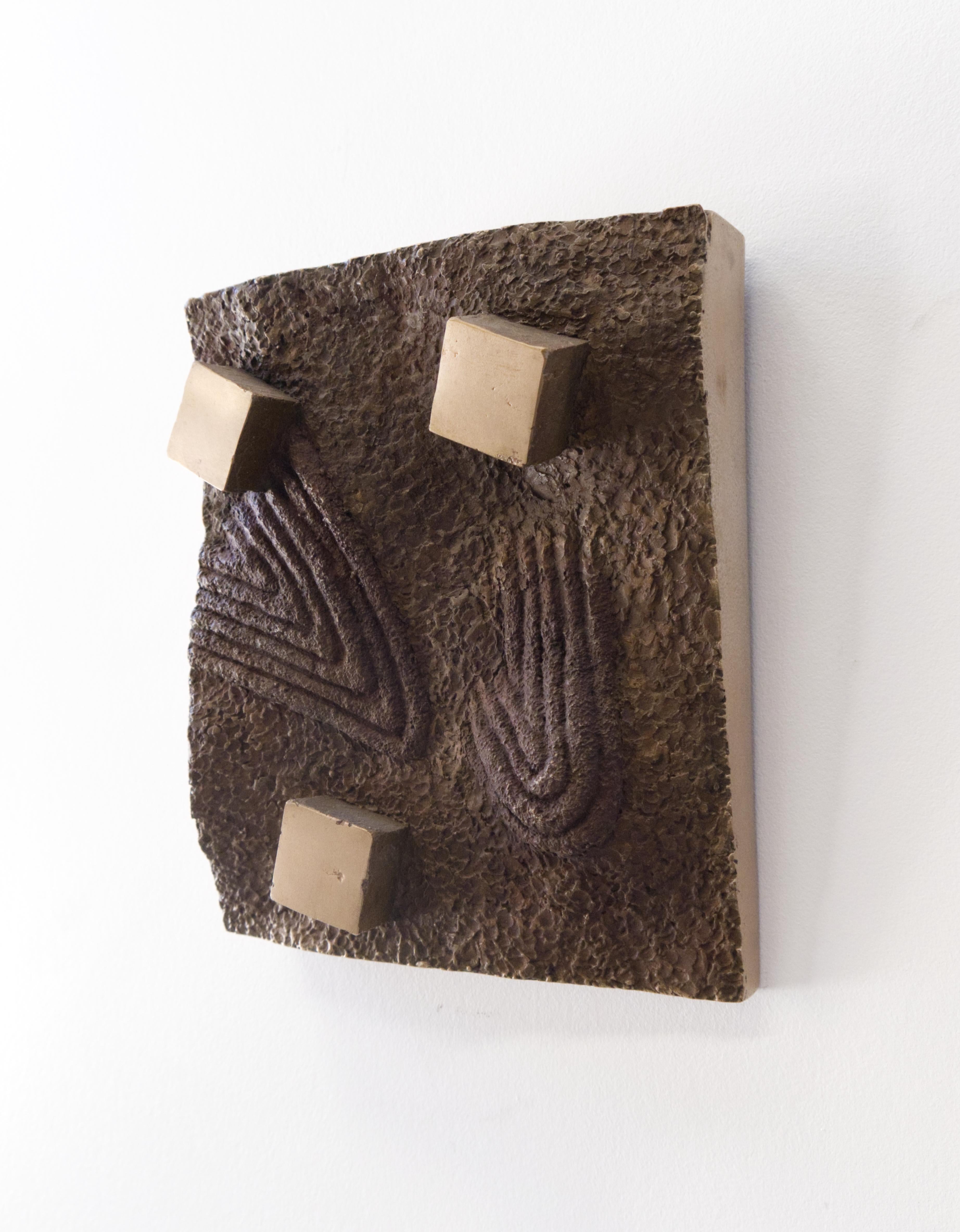 Americano Scultura astratta contemporanea in bronzo, 'Remnant' di Alexander Yoshikawa in vendita