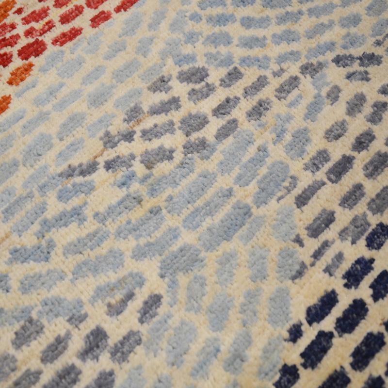 Contemporary Abstract Handmade Silk and Wool Rug. 3.10 X 2.00 m For Sale 3