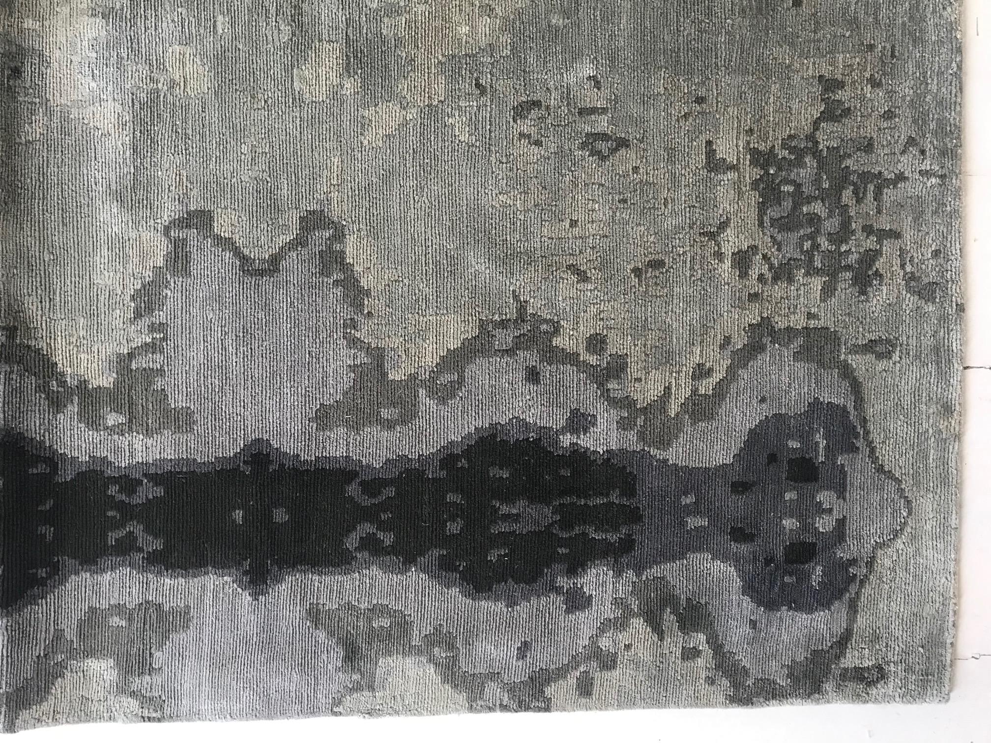 Alfombra contemporánea abstracta de seda natural Kusafiri Eskayel de Doris Leslie Blau Siglo XXI y contemporáneo en venta