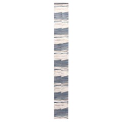 Tapis de couloir abstrait contemporain Long & Narow en laine fait à la main par Doris Leslie Blau