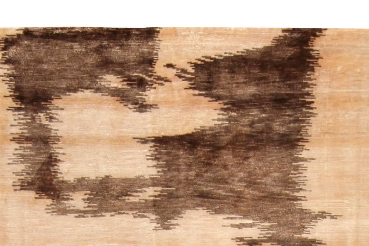 Indiano Tappeto in seta fatto a mano dal design astratto e contemporaneo Mimosa di Doris Leslie Blau in vendita