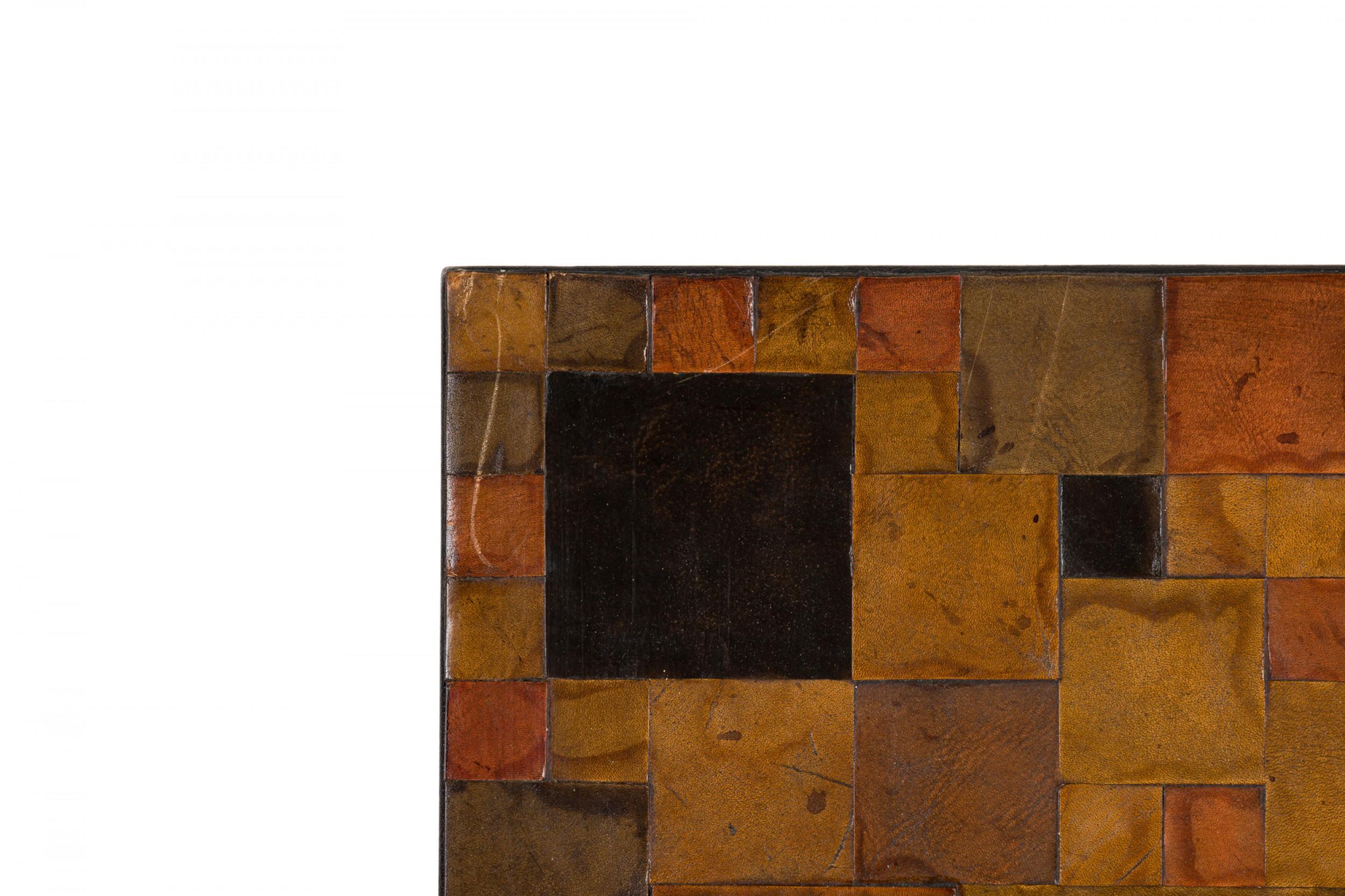 Fatto a mano Arte murale astratta contemporanea in pelle Patchwork su tela in vendita