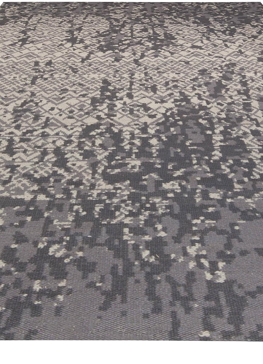 Moderne Tapis contemporain abstrait Petra Gray en laine fait à la main par Doris Leslie Blau en vente