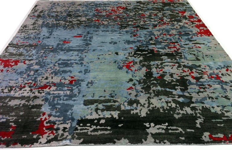 Contemporary Abstract Rug in Silver, Charcoal and Red For Sale at 1stDibs