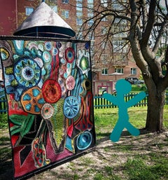 Alfombra Contemporánea de Forma Abstracta con Motivos Surrealistas Blanco y Negro en Lana