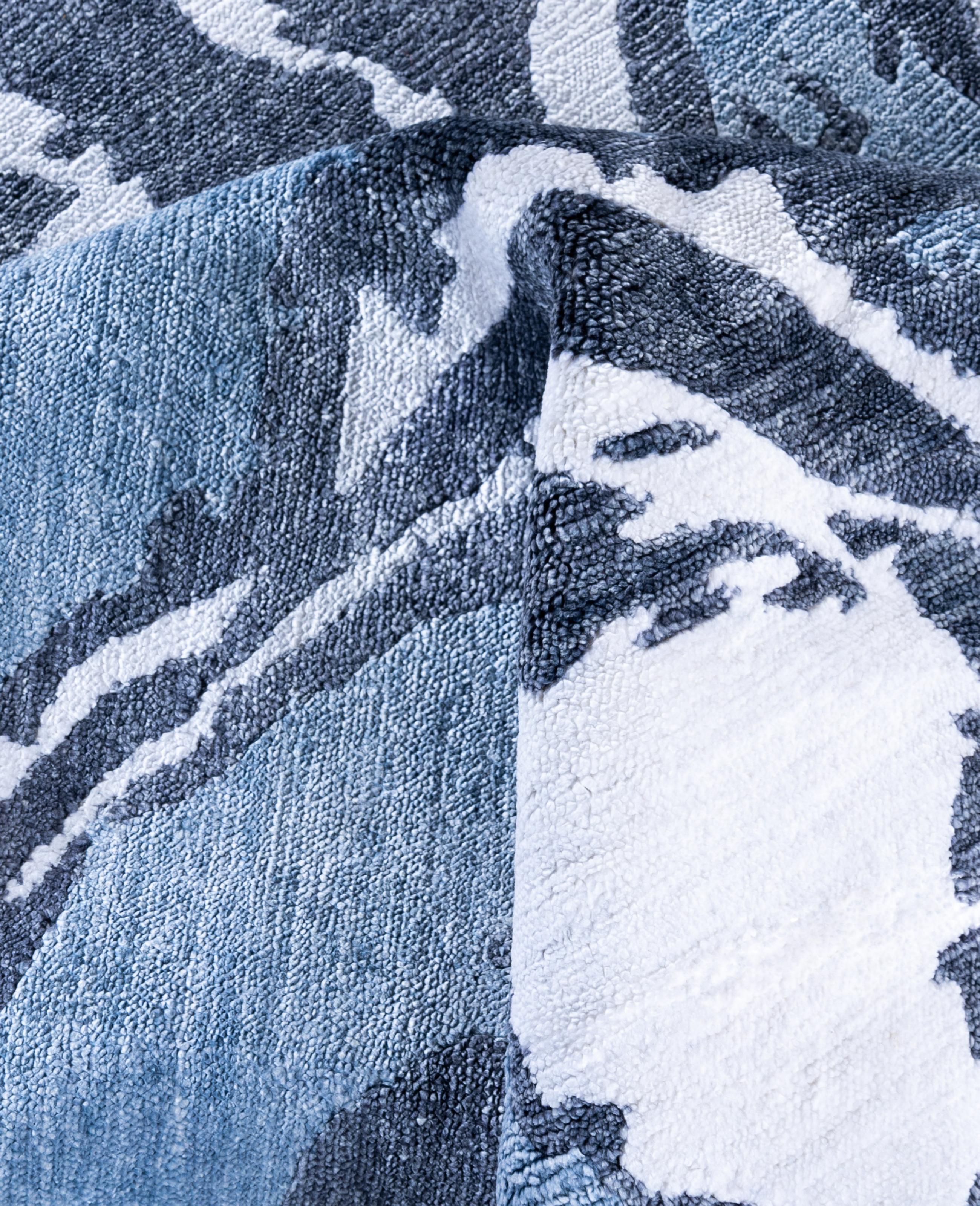 Contemporary Abstract Silk Hand Knotted Gray Area Rug 8' 2