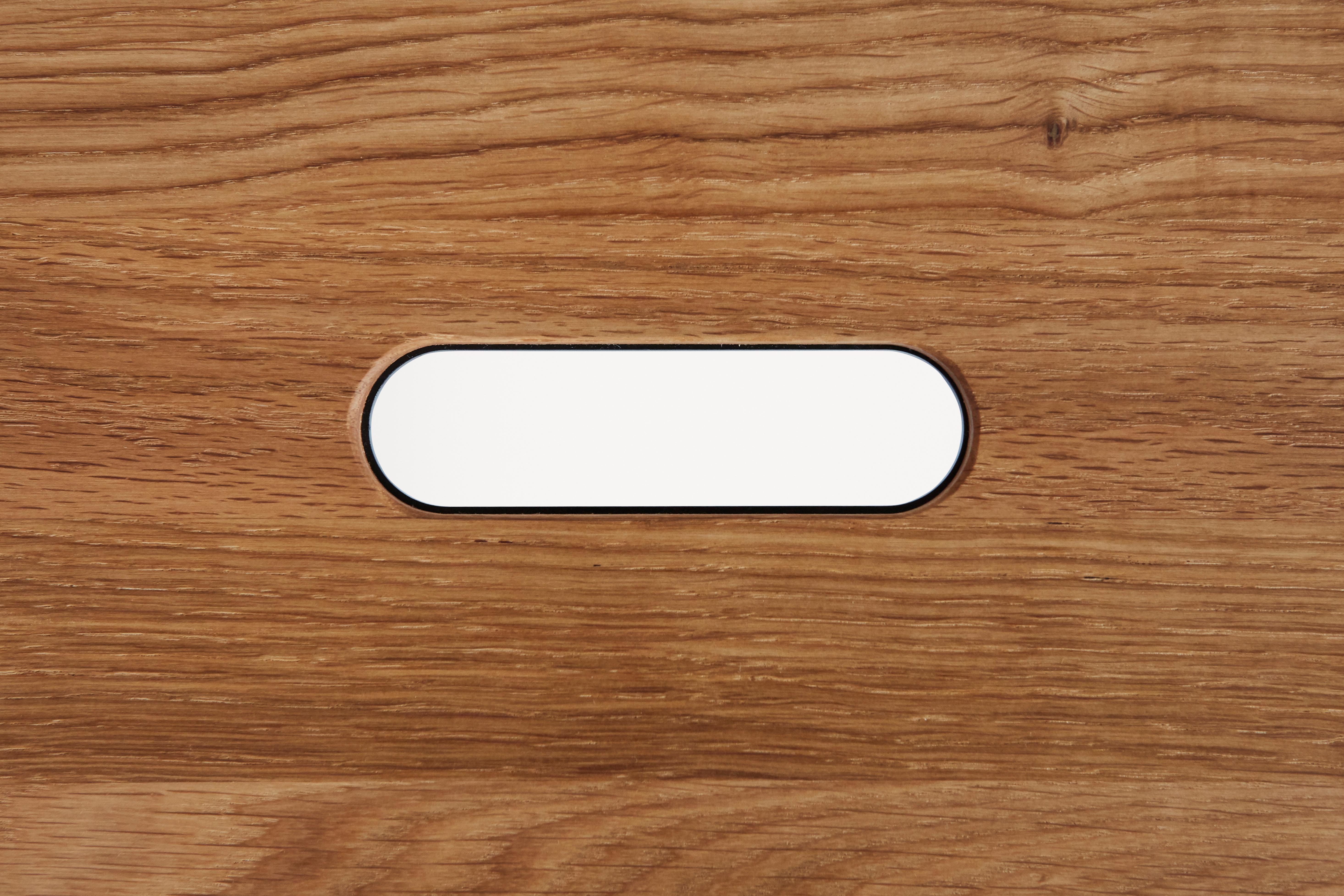 Danese FRAMA Panca Adam dal design scandinavo in Oak con struttura in acciaio nero L1600 in vendita