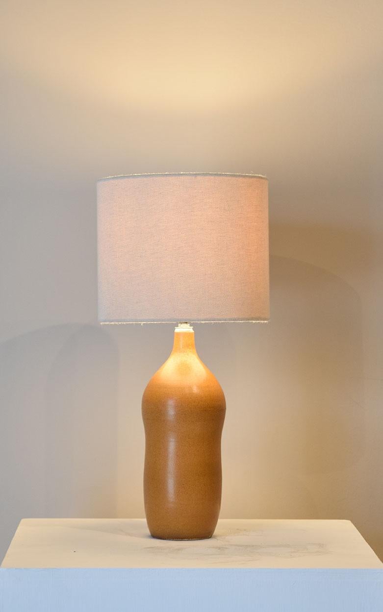 ADN Studio ceramic table lamp
Warm light amazing color. Perfect for any ambience.
Open edition.