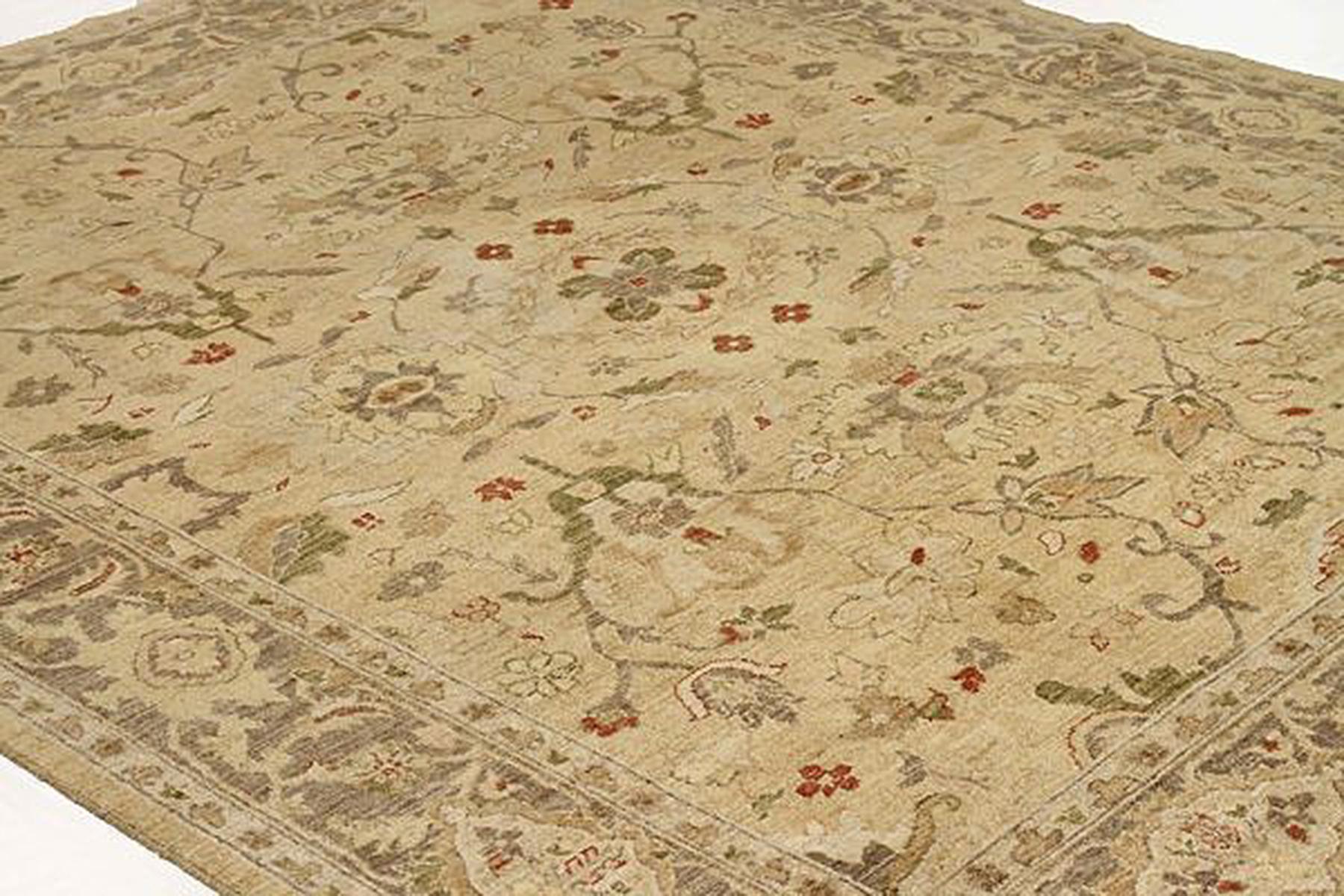 Afghan Tapis afghan contemporain de style Tabriz avec motifs de fleurs vertes et rouges en vente