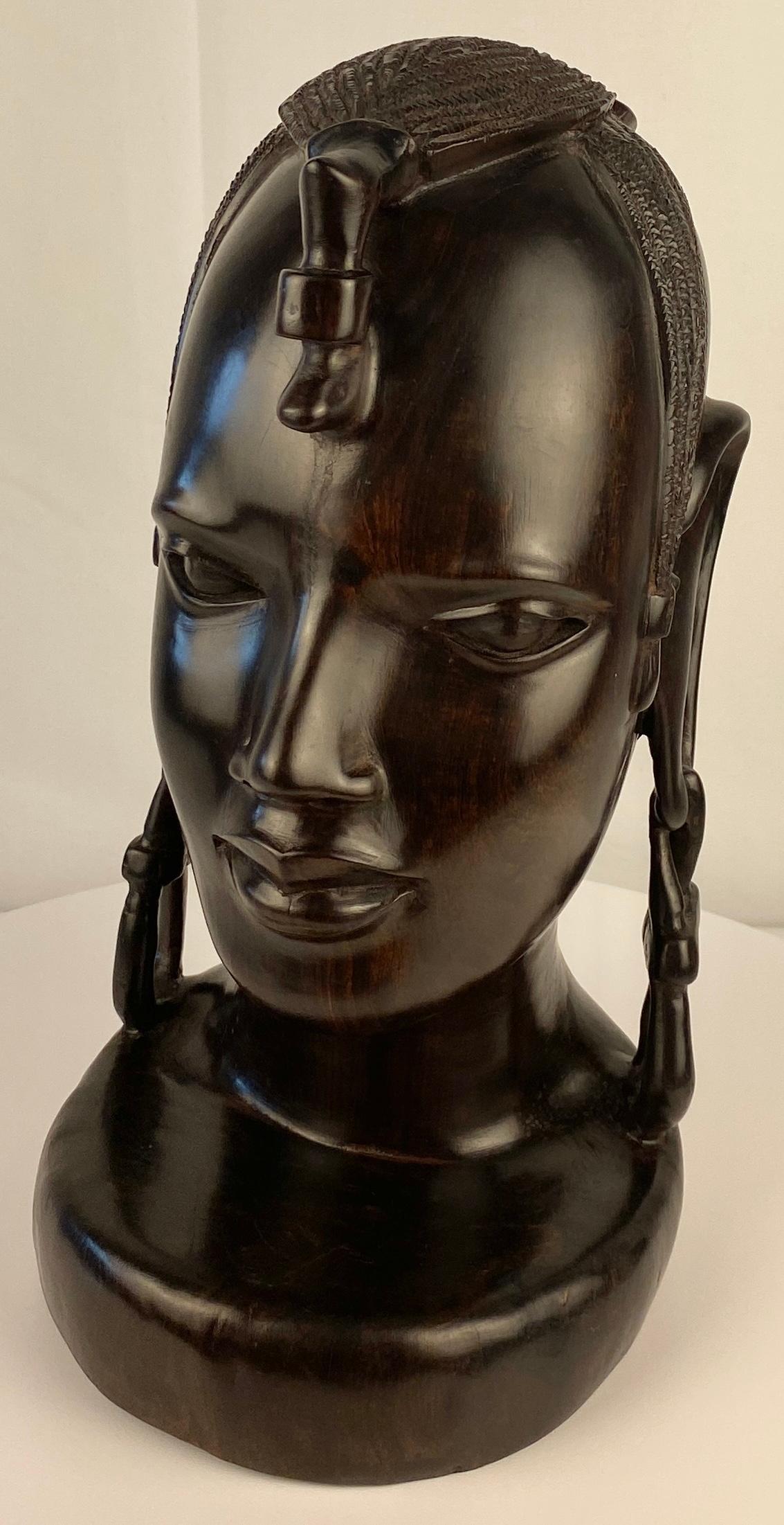 Contemporary African Art Sculpture from the Makonde Tribe of Tanzania For Sale 1