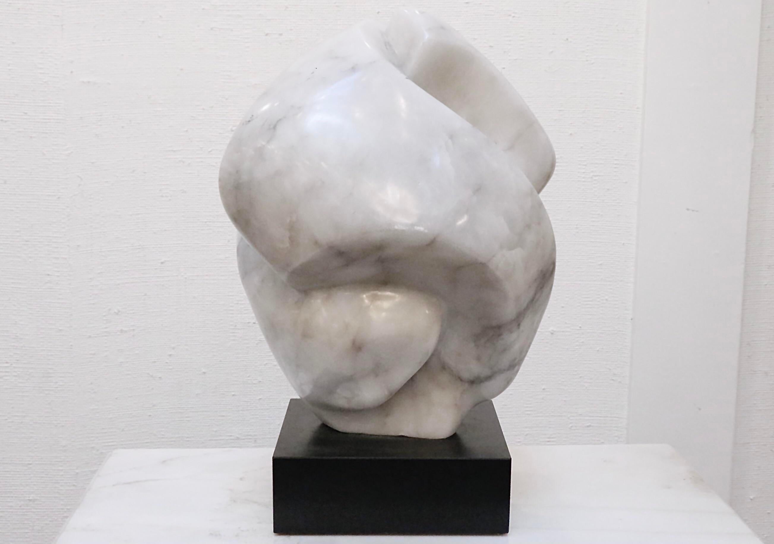 XX secolo Scultura contemporanea in alabastro in vendita