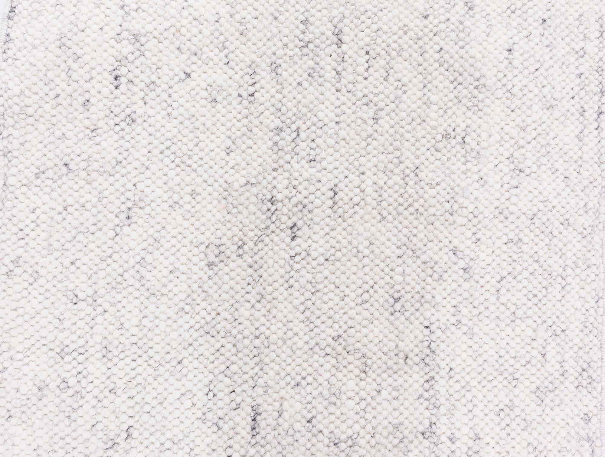 Contemporary Alpine Handmade in Natural Lambswool Runner by Doris Leslie Blau Tejido a mano en venta