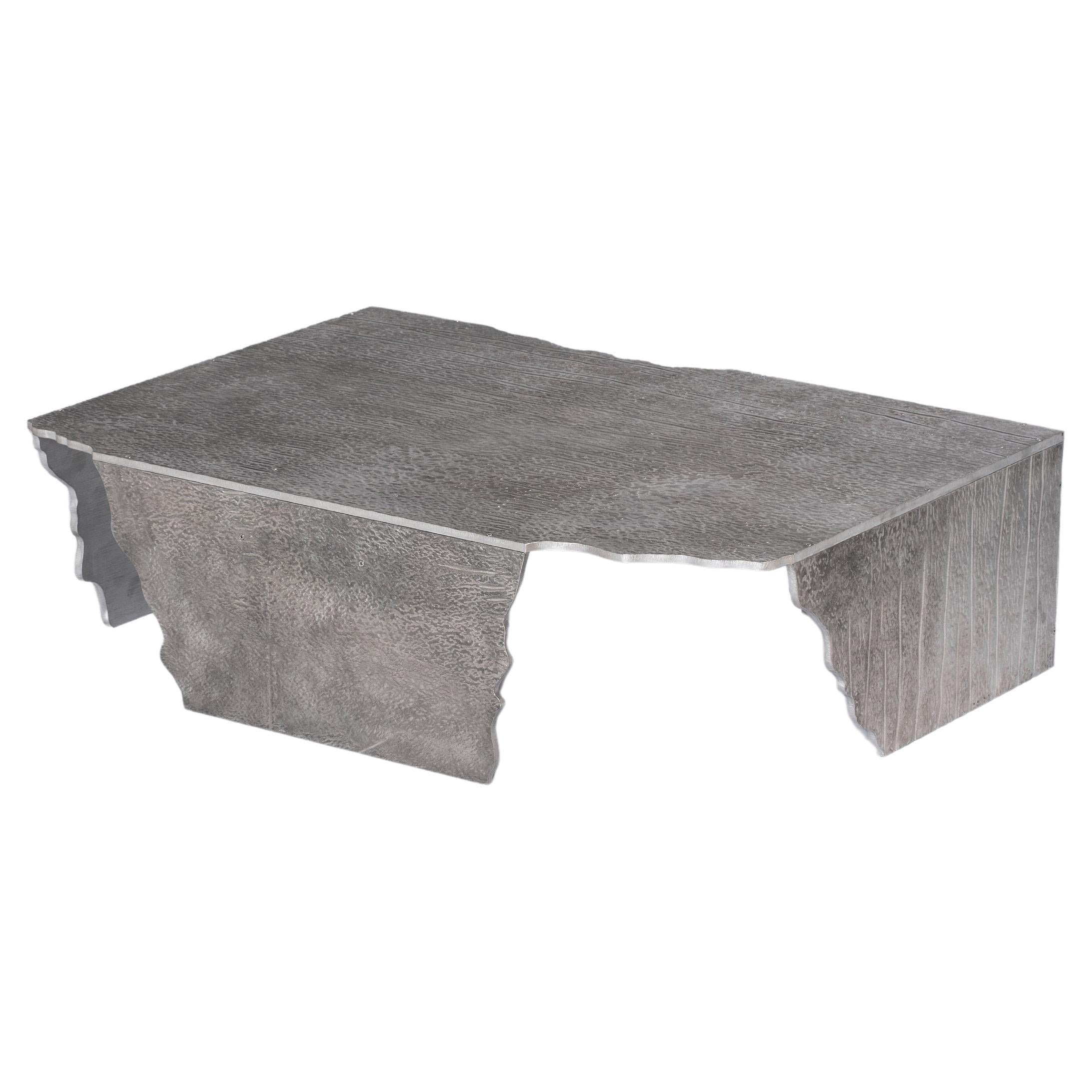 Contemporary aluminiumkruste couchtisch von Studio Thusthat