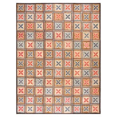 Zeitgenössischer amerikanischer Kapuzenteppich mit Kapuze (9' x 12' - 274 x 365 )