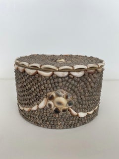 Joyero Ovalado Contemporáneo Americano Moderno de Chapa de Concha Marina