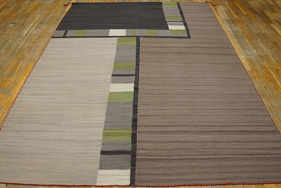 Contemporary American Navajo rug, size: 6' 0