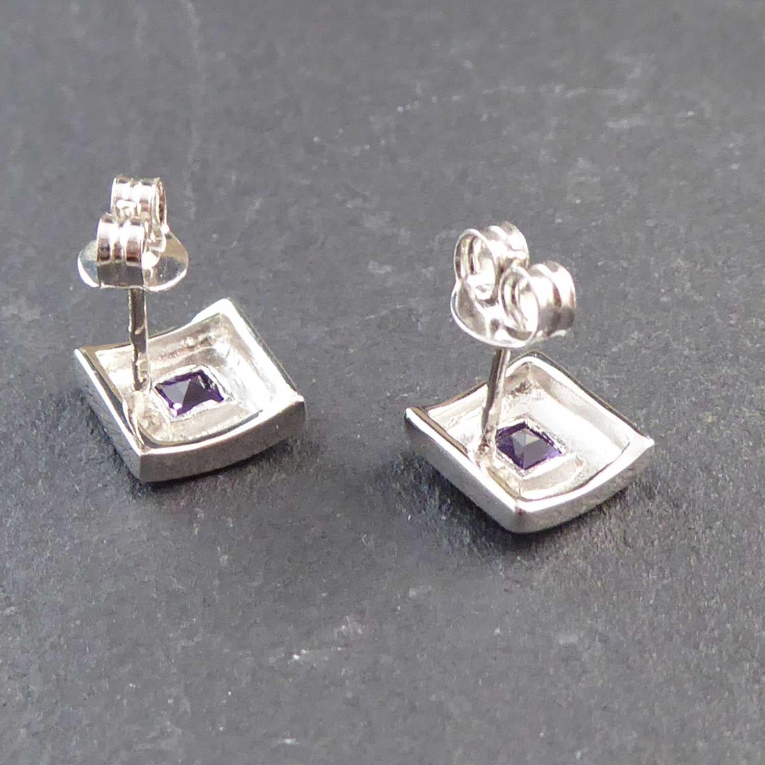 Contemporary Amethyst Stud Earrings, 18 Carat White Gold 3