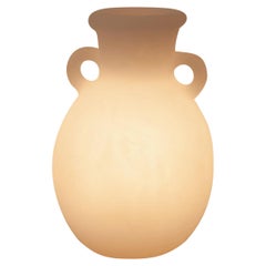 "Amphora M" Contemporary  Lampe aus Harz von Estudio Orth