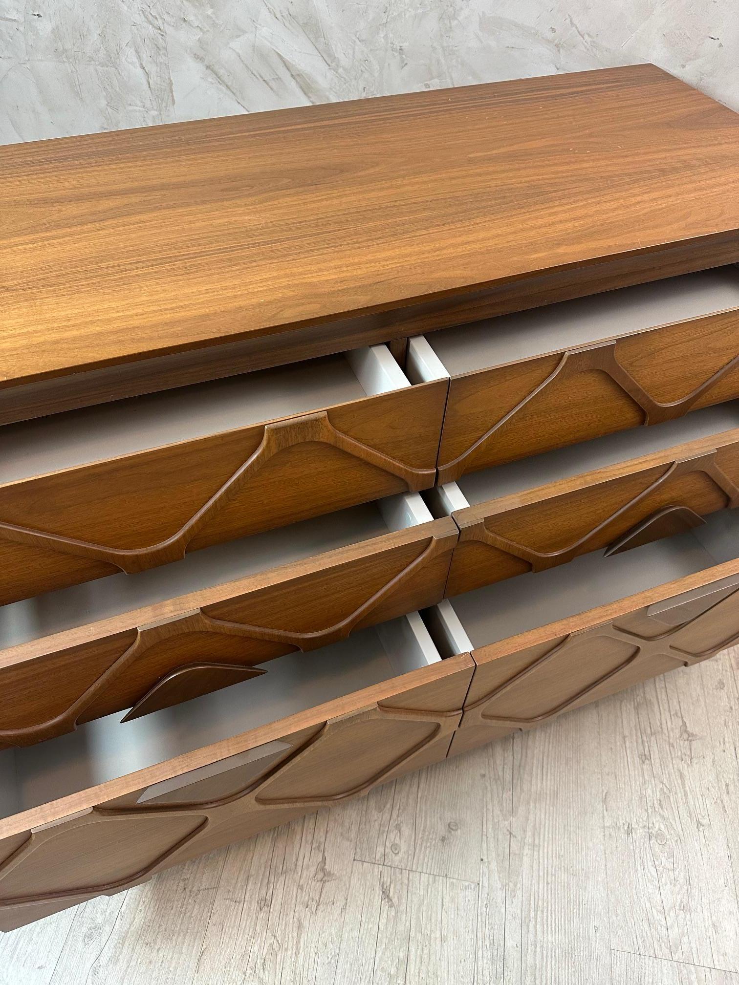 Cassettiere contemporanee e di design in vendita 5