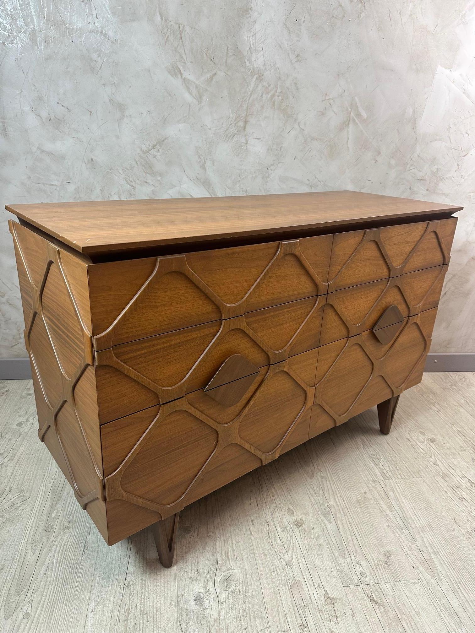 Cassettiere contemporanee e di design in vendita 1