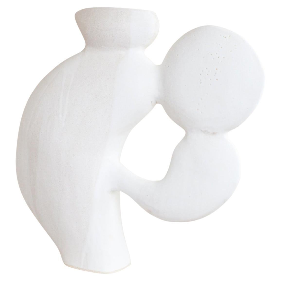 Vase en céramique contemporain et fabriqué à la main, Dogu Lady 20, de Noe Kuremoto en vente