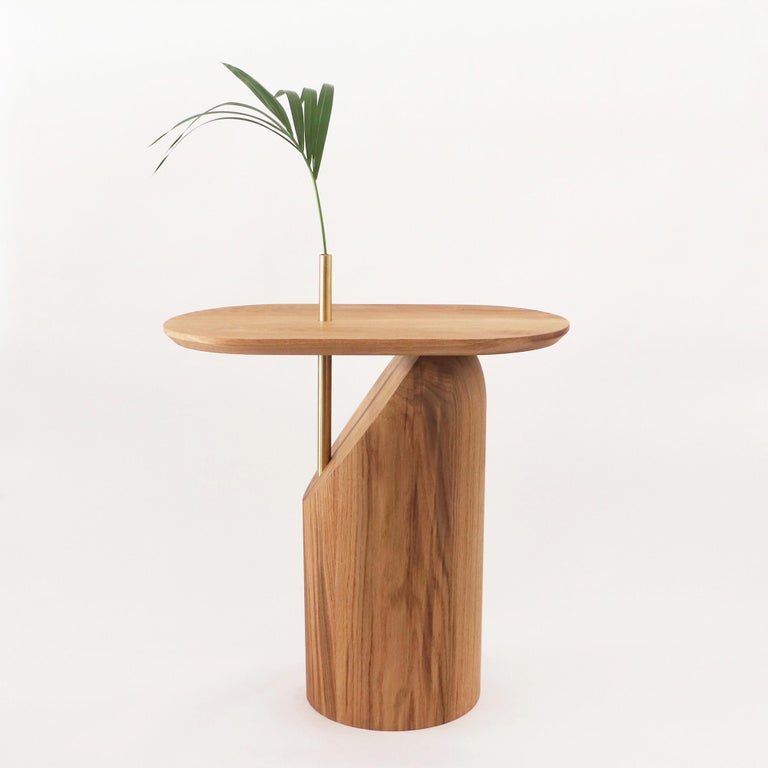 Contemporary and Handcrafted Slice Side Table Solid Oak by Artur