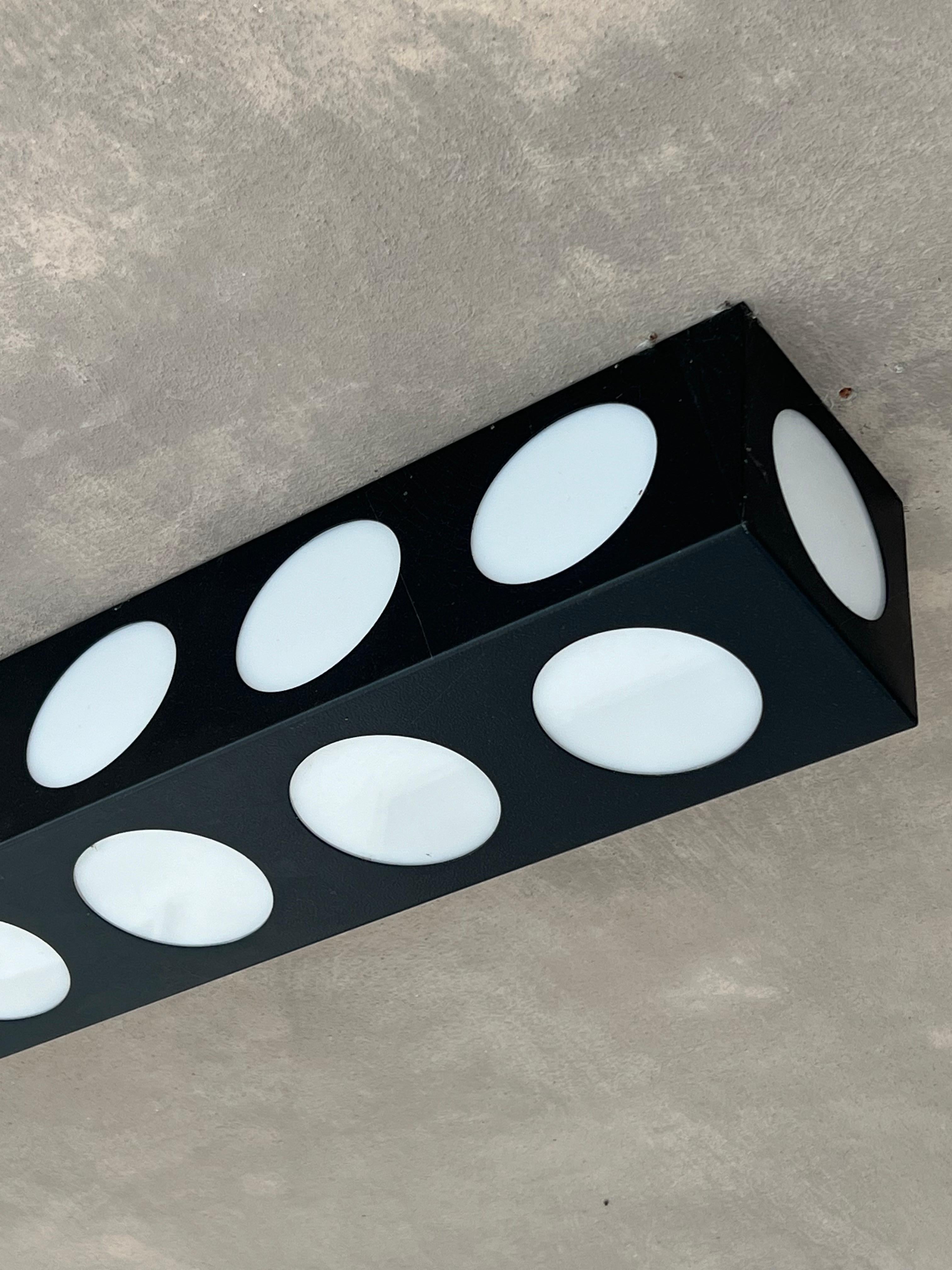 Contemporary and minimal ceiling light, sculptural wall light Meccano by Spinzi For Sale 3