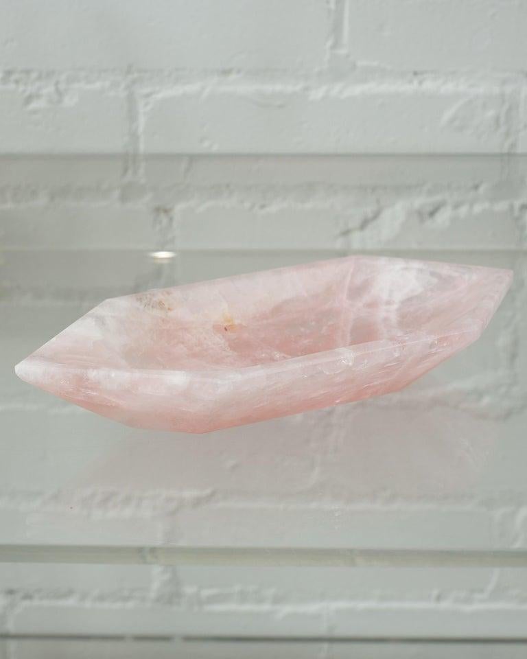 Contemporary Angular Pink Rose Quartz Bowl In New Condition For Sale In Toronto, ON