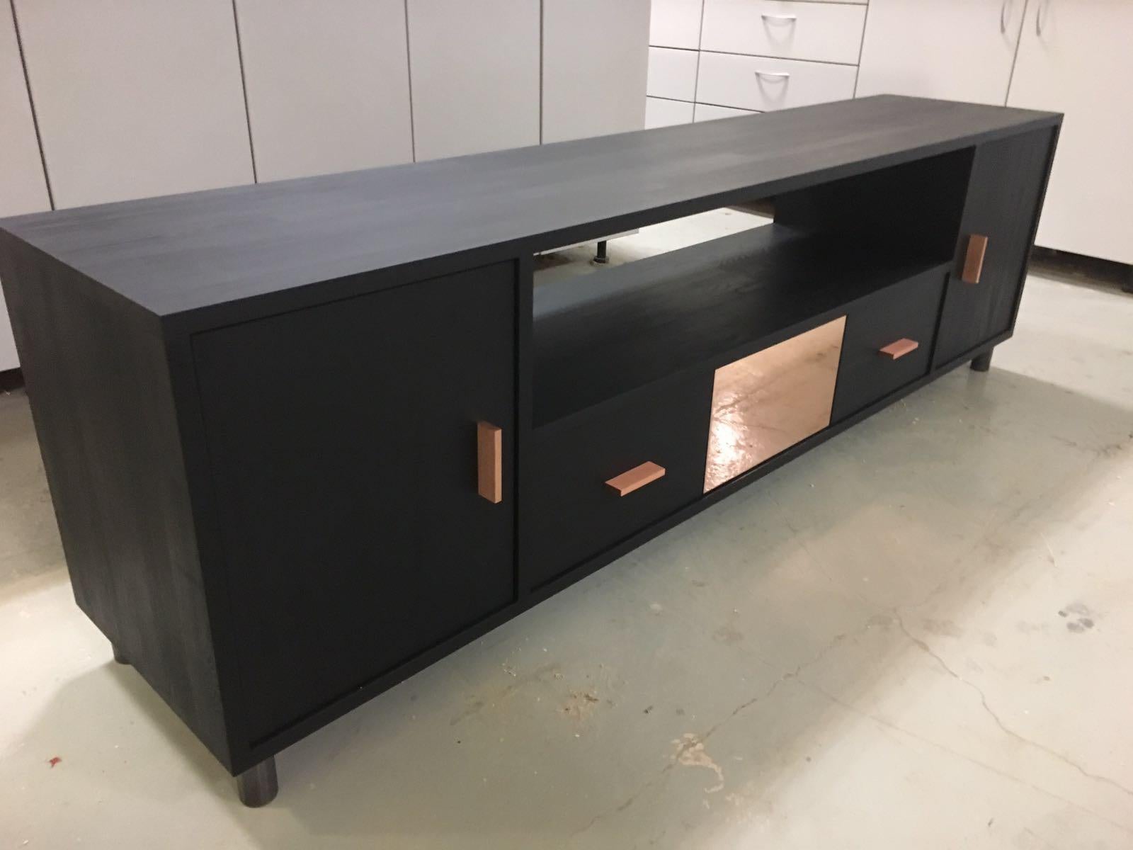 Contemporary Annette Console Table or Sideboard in Black, Copper and Brass For Sale 2