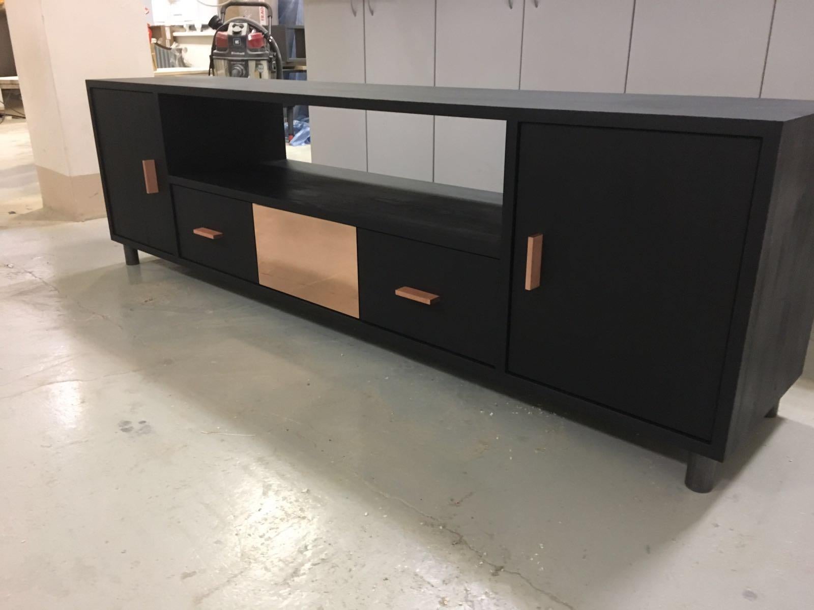 Contemporary Annette Console Table or Sideboard in Black, Copper and Brass In New Condition For Sale In Husavik, IS